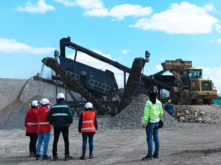 AIMIX Solución de Trituración de Piedra en Colombia
